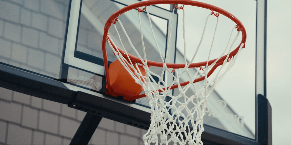 Hoop or Backboard for Your Home Court? - Spalding EU